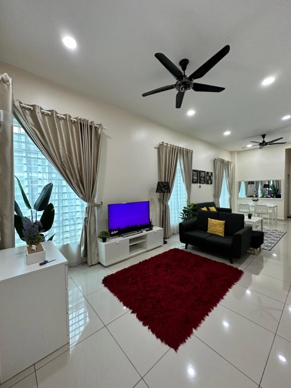 Rumahku Homestay, Taman Jasin Perdana Luaran gambar