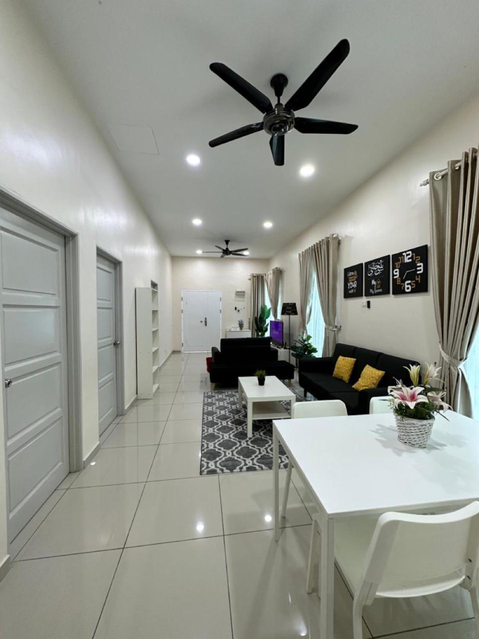 Rumahku Homestay, Taman Jasin Perdana Luaran gambar