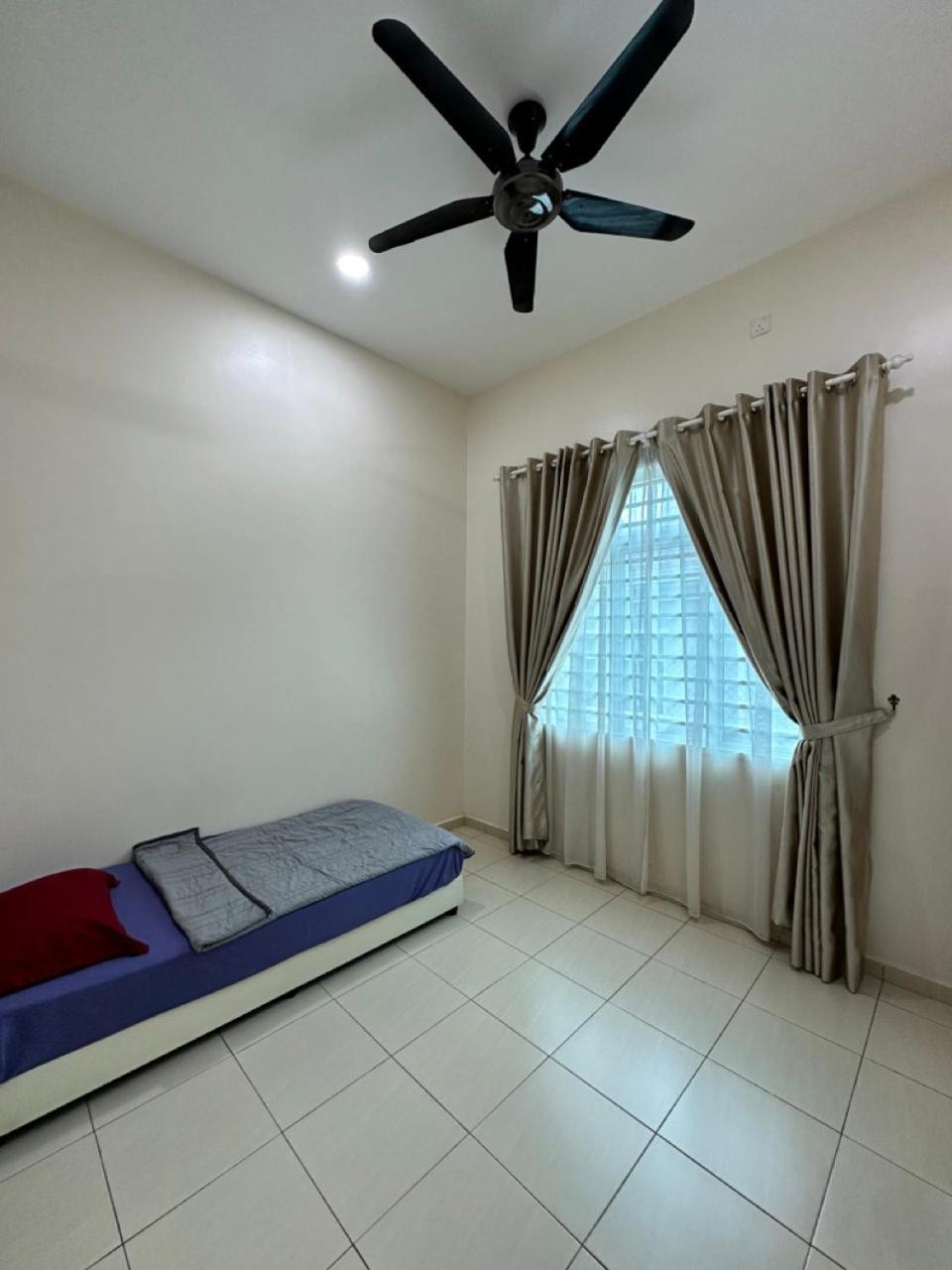 Rumahku Homestay, Taman Jasin Perdana Luaran gambar