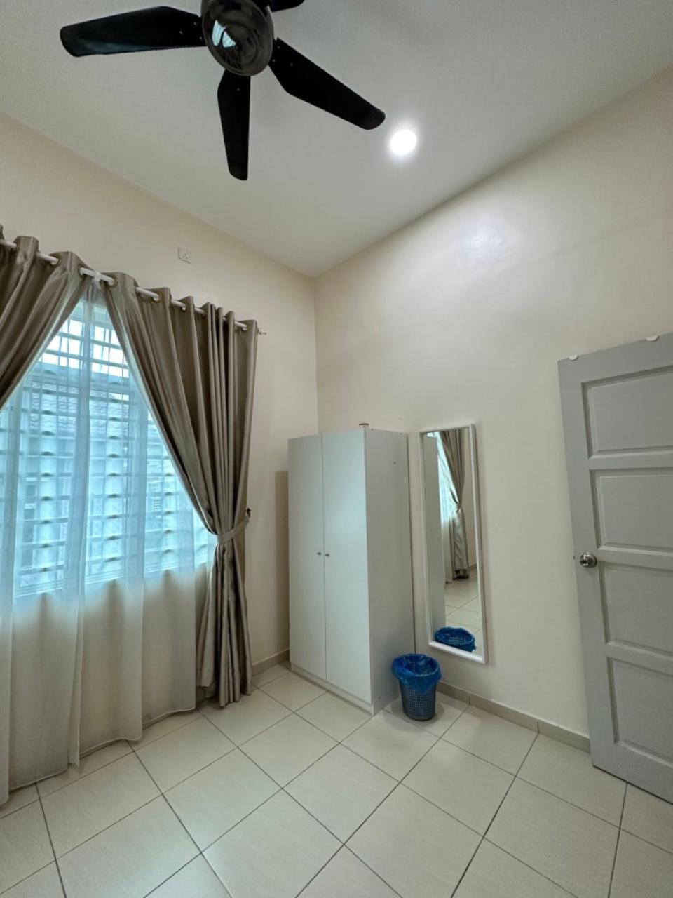 Rumahku Homestay, Taman Jasin Perdana Luaran gambar